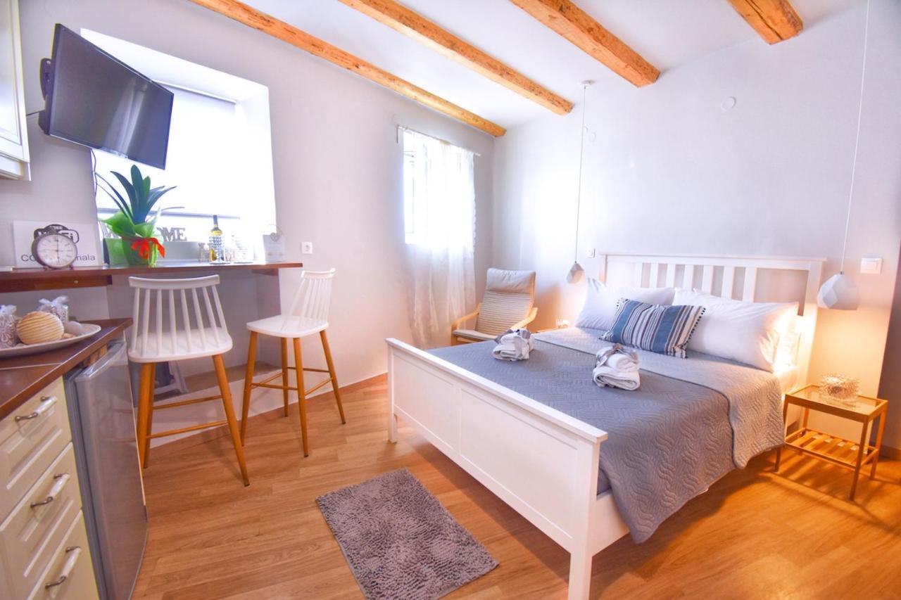 Mouragia Seaside Ground Floor Studio Corfu (city) Luaran gambar